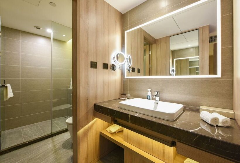 Atour Hotel Langfang Xichang Road