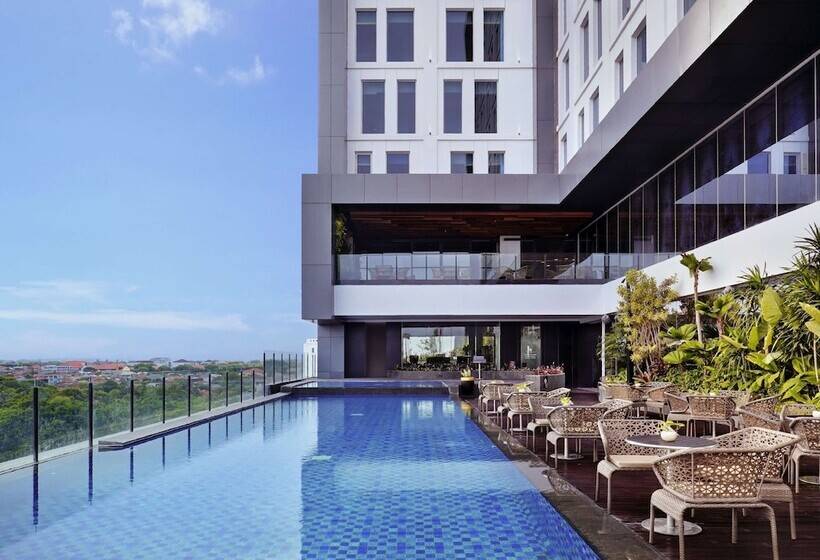 هتل Movenpick Surabaya City