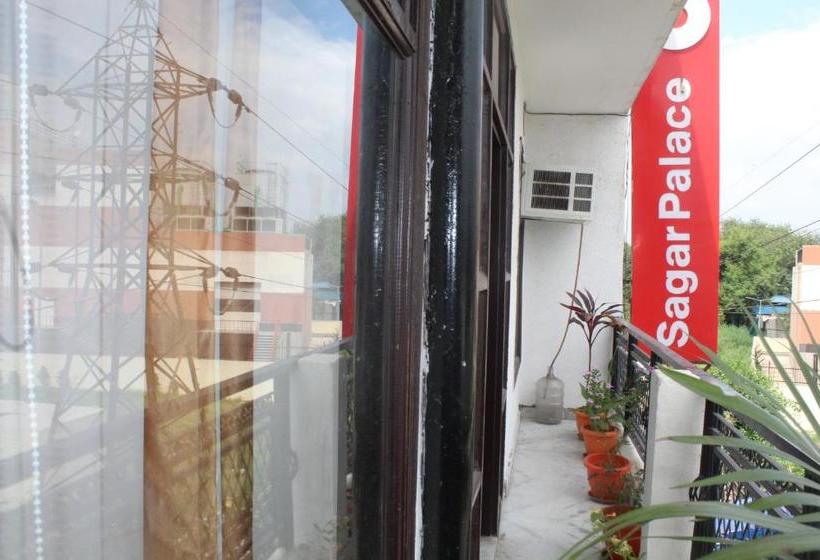 Hotel Sagar Palace @ Near Nizamuddin Railway Station
