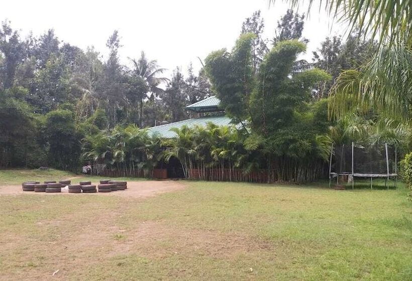 호텔 Hoysala Resort