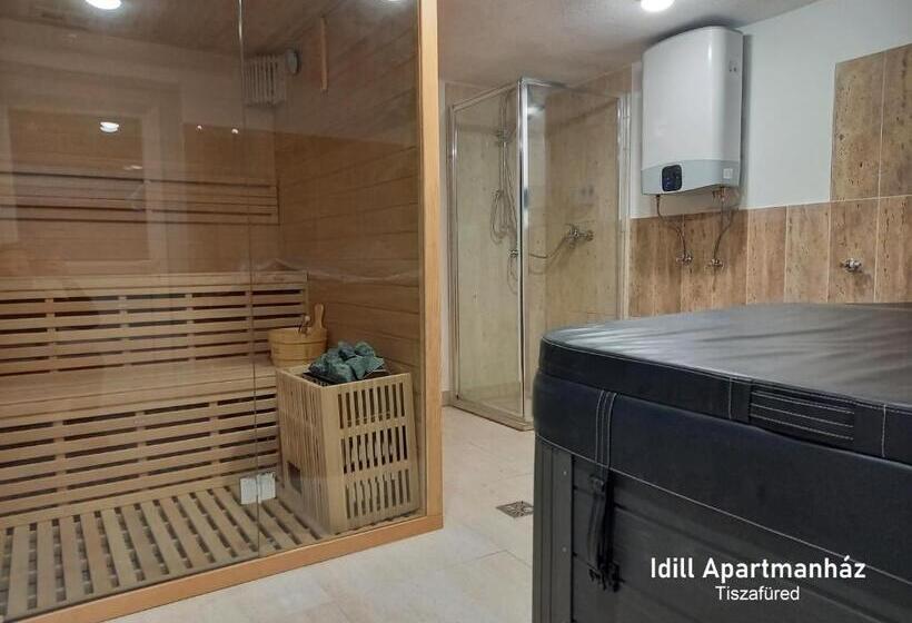 Пансион Idill Apartmanház B&b