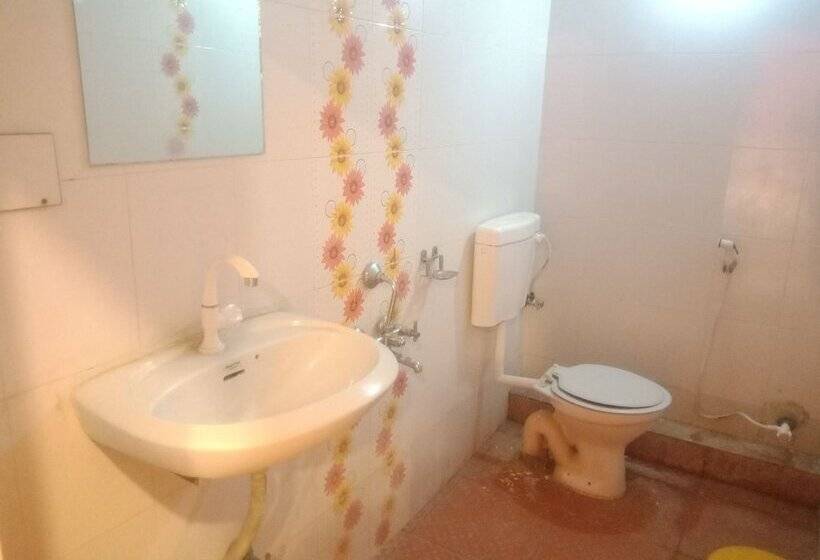 هتل Galaxy Imperial Aurangabad