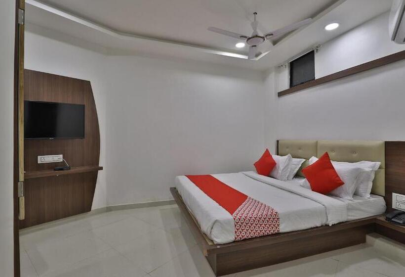 Fotos del hotel Oyo 35508 Dev Palace:  17