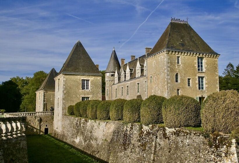 پانسیون Château Des Feugerets