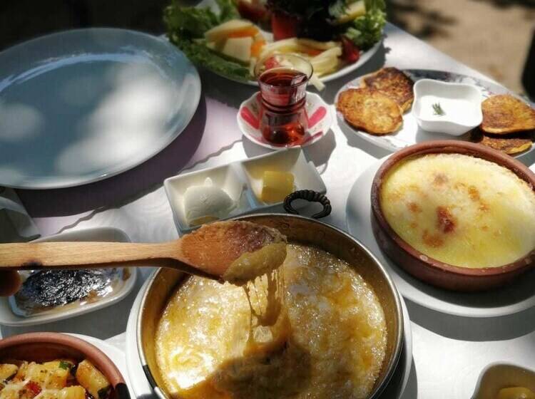 Beyaz Ev Butik Otel Masukiye