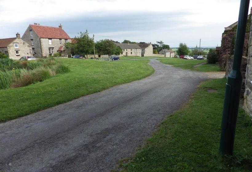 Bed and Breakfast Pond Farm