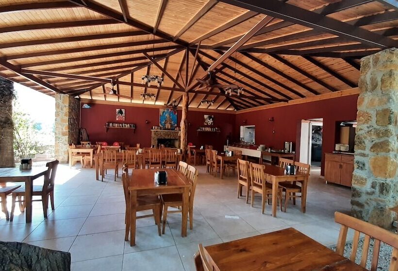 استراحتگاه Eden Bungalows And Beach