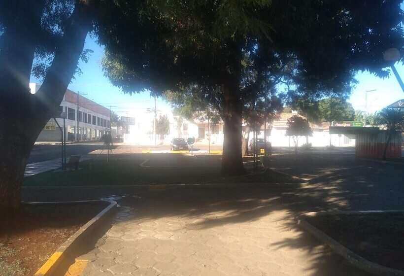 Отель Imperatriz