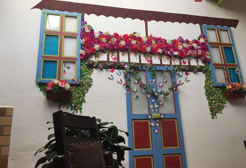پانسیون Hostal Siloe