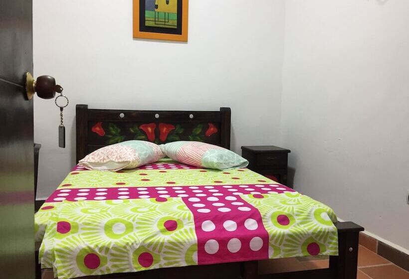 پانسیون Hostal Siloe