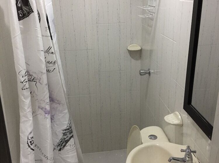 پانسیون Hostal Siloe