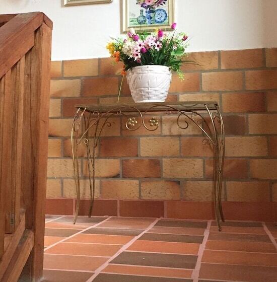 پانسیون Hostal Siloe