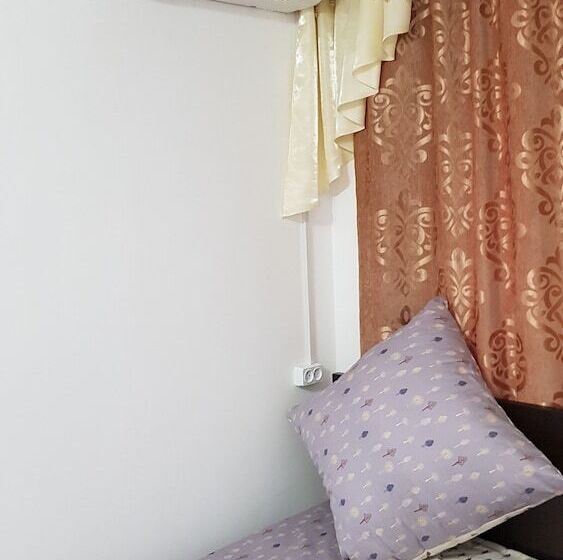 פנסיון Minorai Xurd