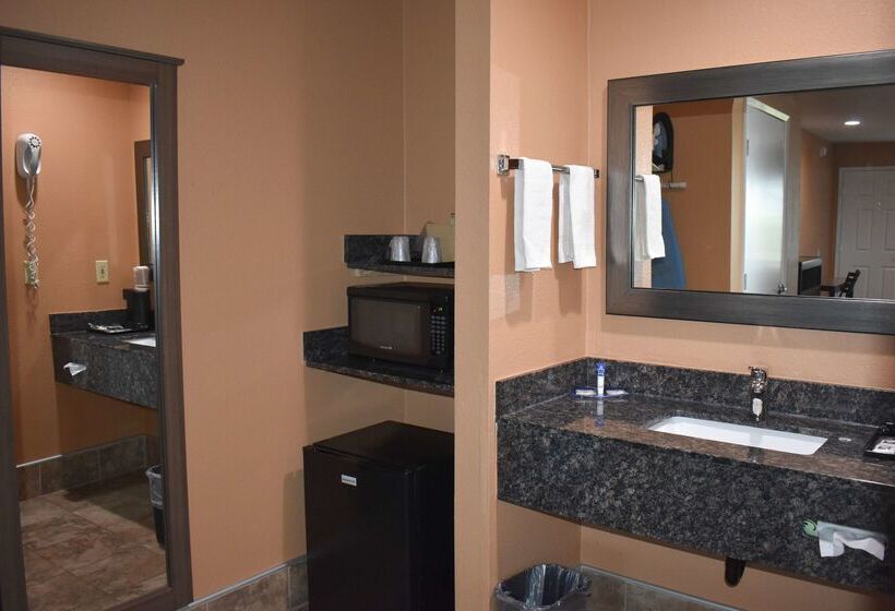 هتل Americas Best Value Inn Manteca