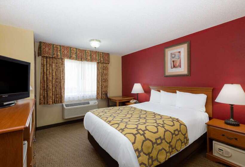 هتل Baymont By Wyndham Fort Dodge