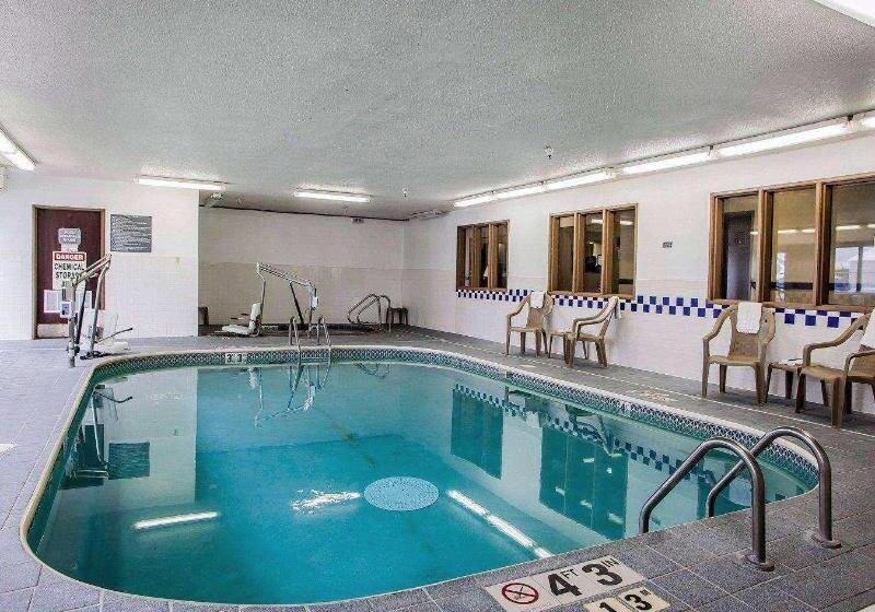 هتل Baymont By Wyndham Fort Dodge
