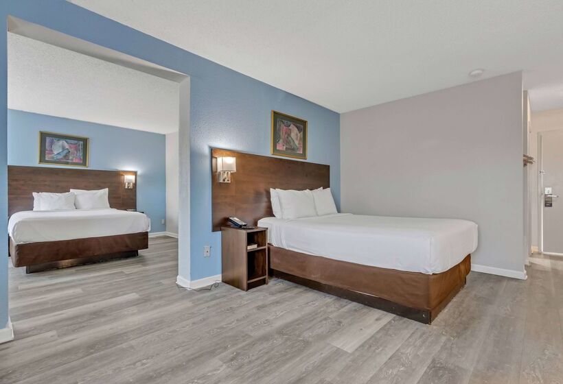 هتل Baymont By Wyndham North Myrtle Beach