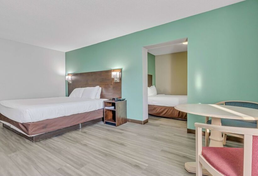 هتل Baymont By Wyndham North Myrtle Beach