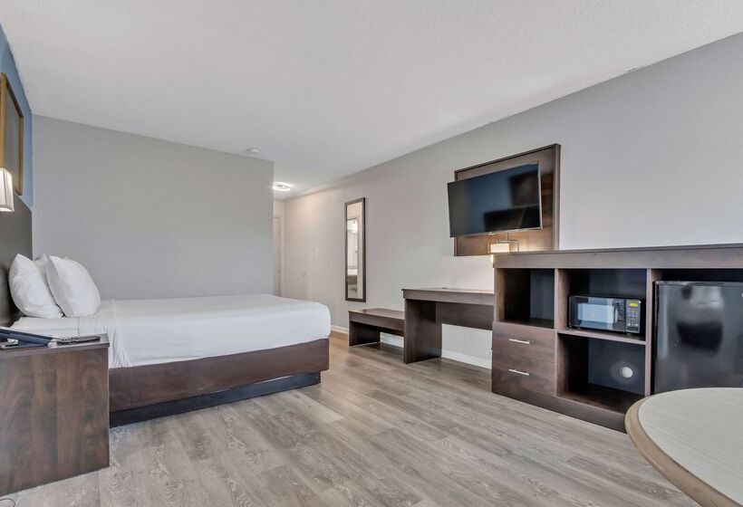 هتل Baymont By Wyndham North Myrtle Beach