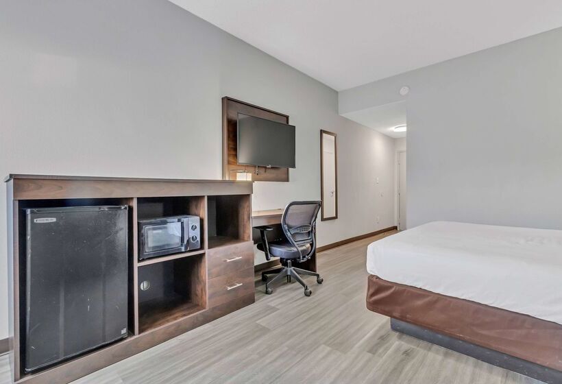 هتل Baymont By Wyndham North Myrtle Beach