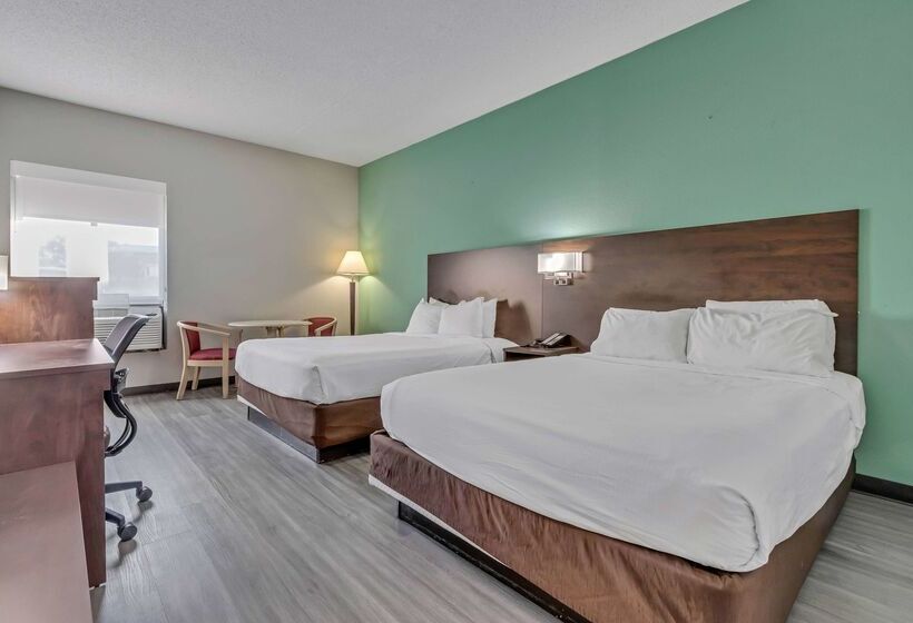هتل Baymont By Wyndham North Myrtle Beach