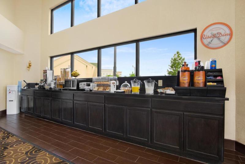 فندق Baymont By Wyndham Santee