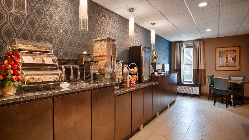 هتل Best Western Plus Tallahassee North