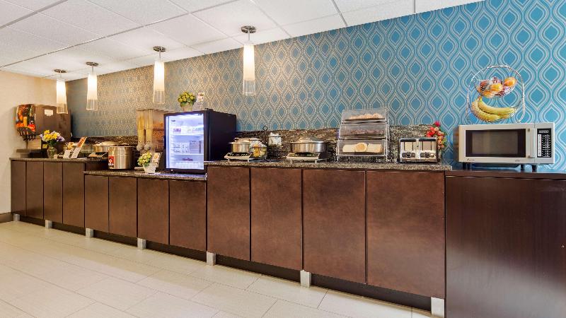 هتل Best Western Plus Tallahassee North