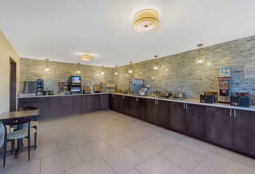 Отель Best Western Plus Wenatchee Downtown