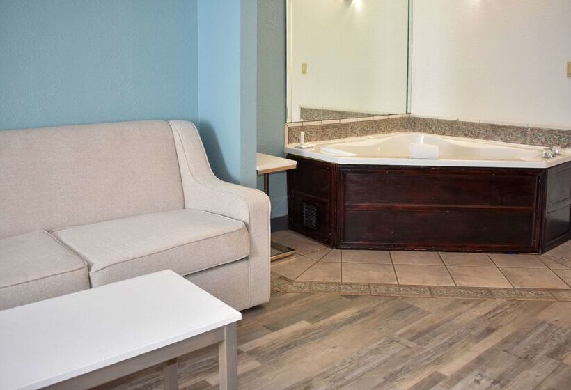 هتل Clarion Pointe Vidalia  Lyons West
