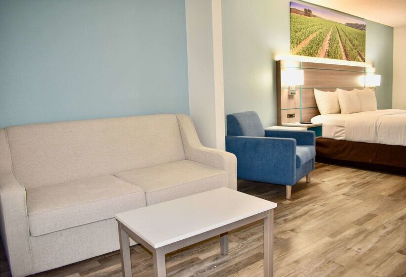 هتل Clarion Pointe Vidalia  Lyons West