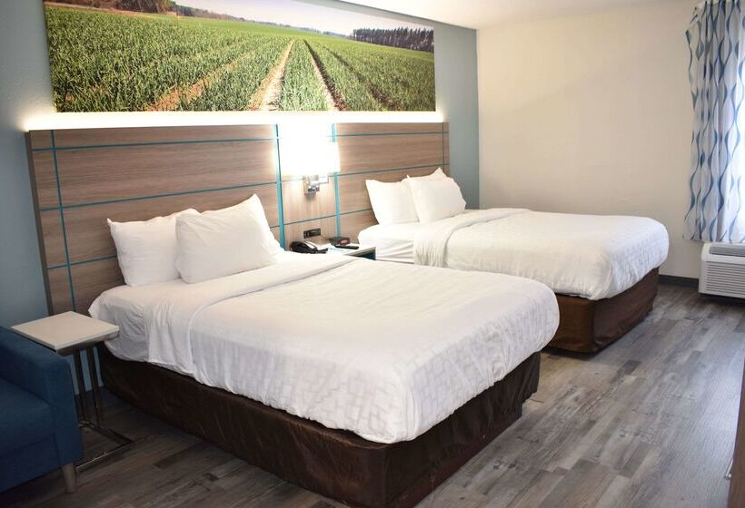 هتل Clarion Pointe Vidalia  Lyons West