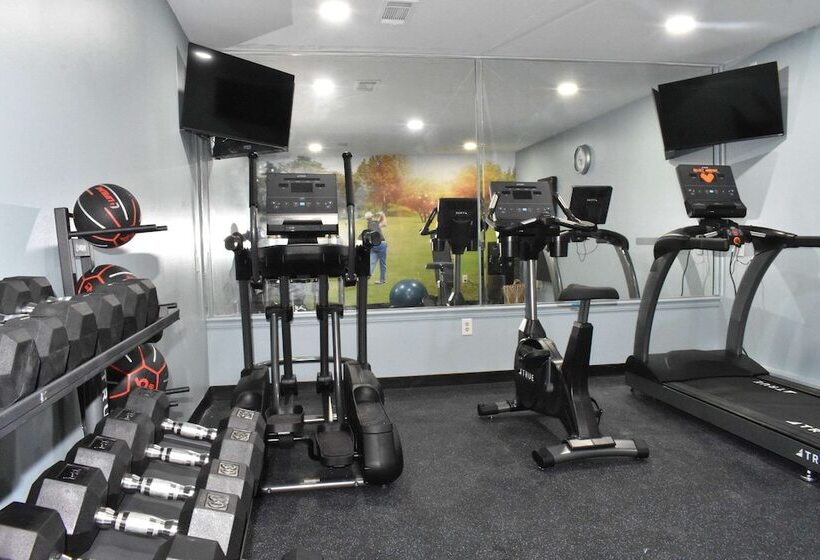 هتل Clarion Pointe Vidalia  Lyons West
