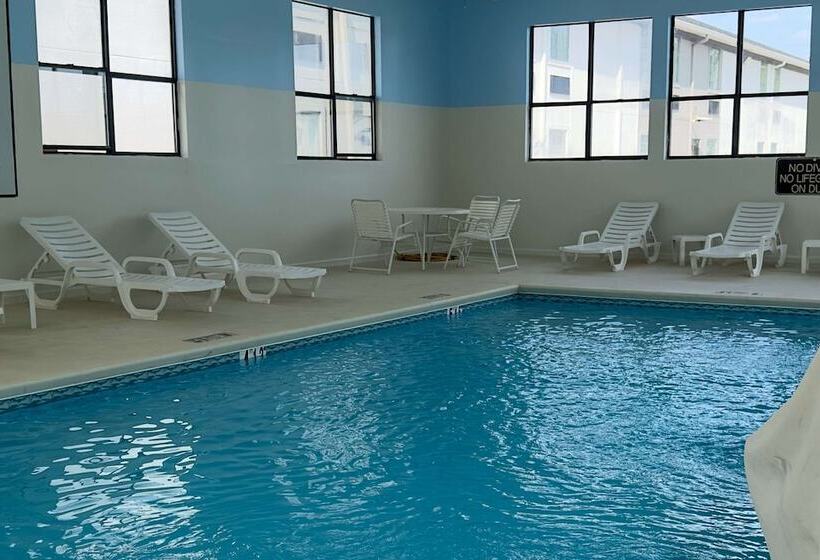 هتل Clarion Pointe Vidalia  Lyons West