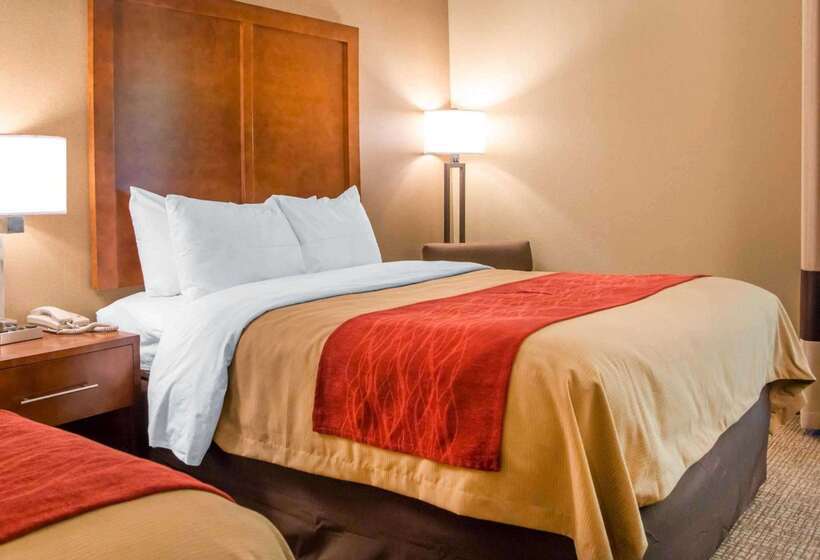 هتل Comfort Inn Dayton  Huber Heights