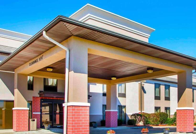 هتل Comfort Inn Dayton  Huber Heights