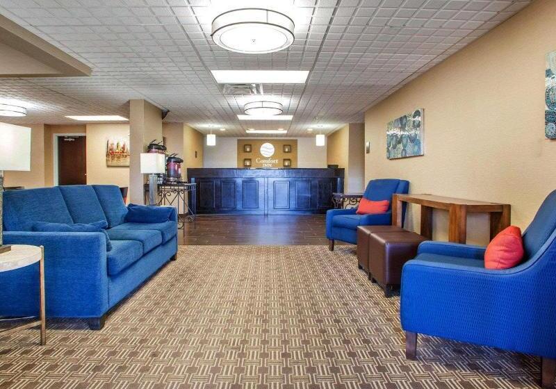 هتل Comfort Inn Dayton  Huber Heights