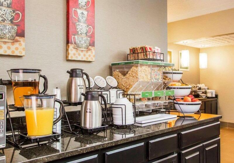 هتل Comfort Inn Dayton  Huber Heights