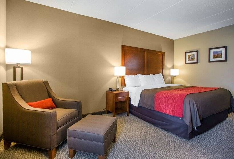 هتل Comfort Inn Dayton  Huber Heights