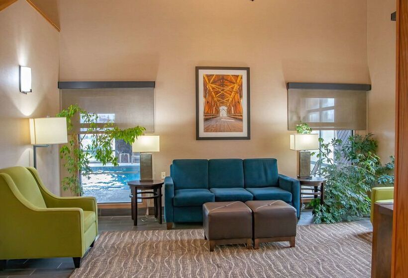 בית מלון כפרי Comfort Inn Huntington Near University