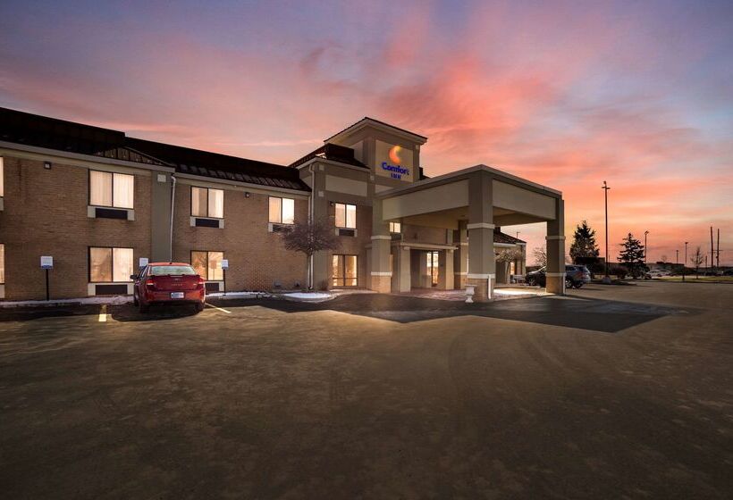 בית מלון כפרי Comfort Inn Huntington Near University