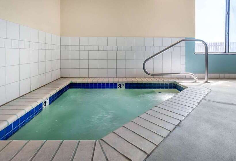 فندق Comfort Inn Limon