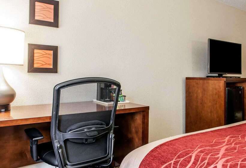 هتل Comfort Inn Marion