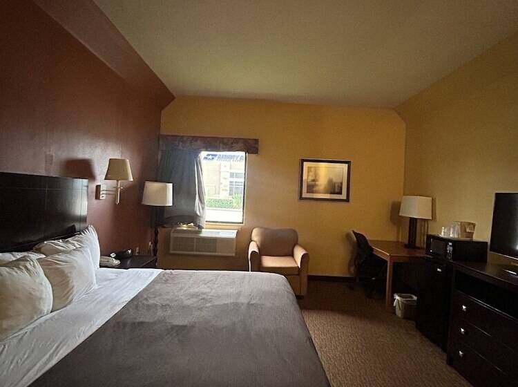 هتل Shary Inn And Suites