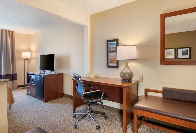 هتل Comfort Inn Medford North