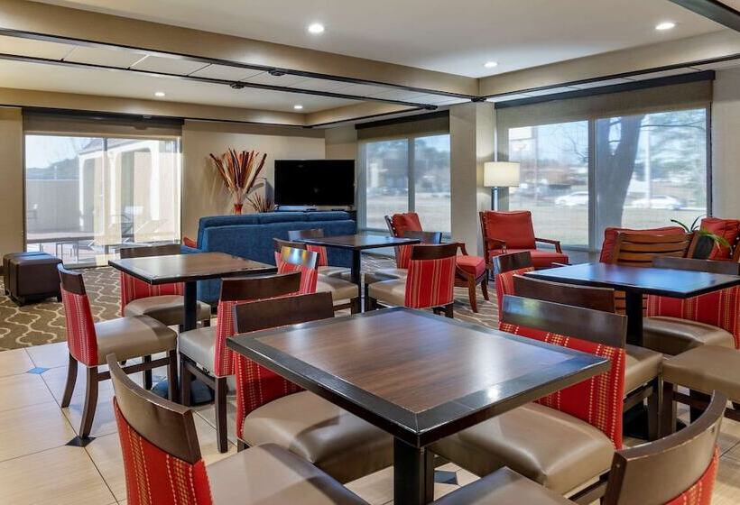 בית מלון כפרי Comfort Inn Opelika  Auburn