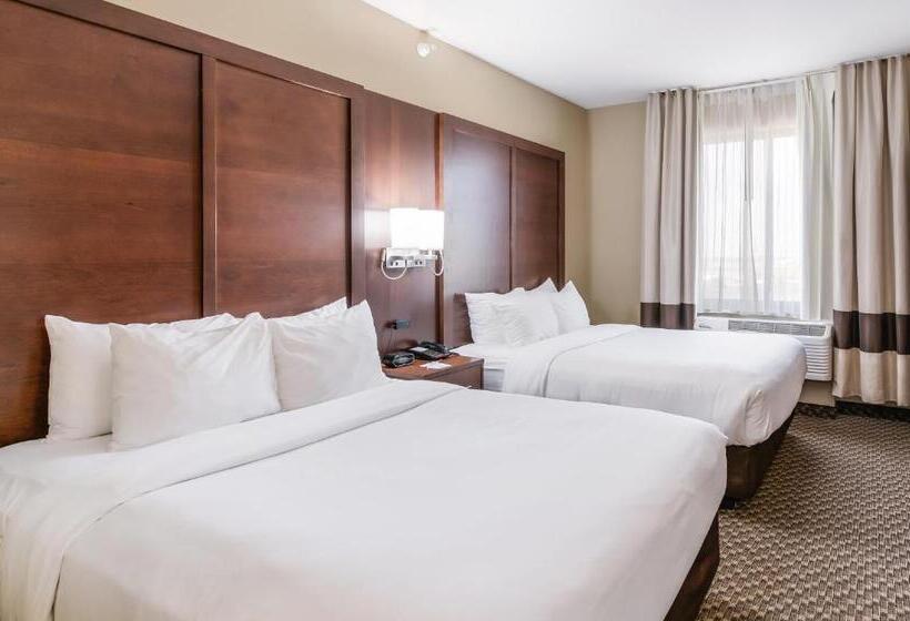 Отель Comfort Suites Fort Stockton
