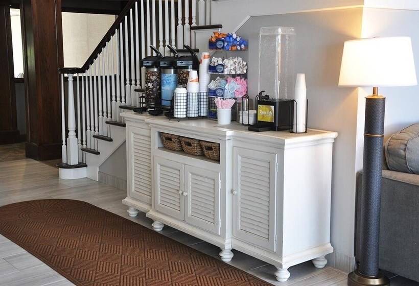 호텔 Dunes Express Inn And Suites