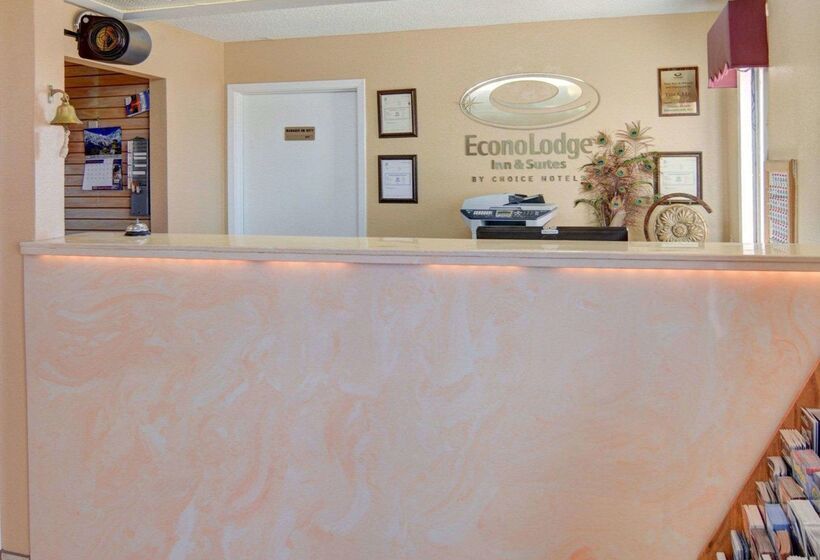 هتل Super 8 By Wyndham Decatur Texas