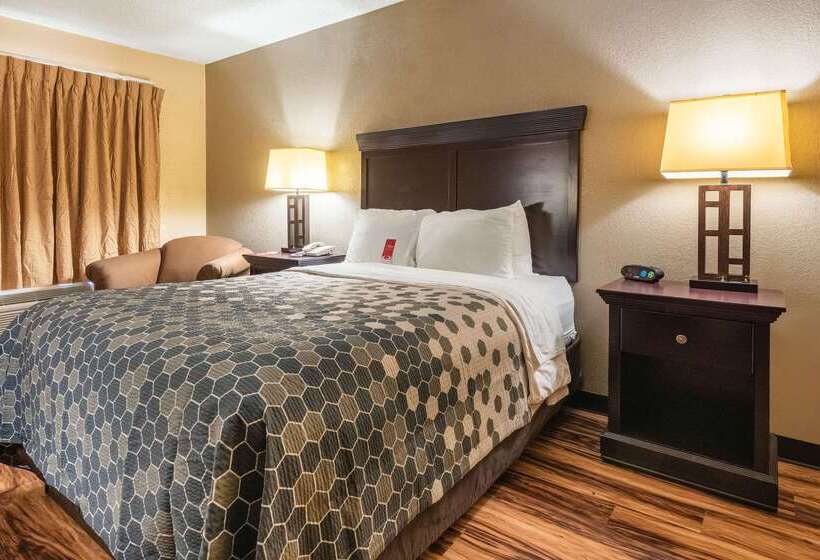 هتل Econo Lodge Hillsboro I 35